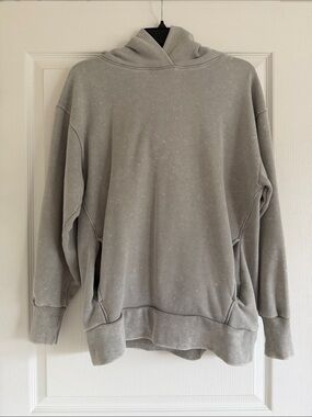 GAP Men's Hooded Sweatshirt - Light Gray Mineral Wash